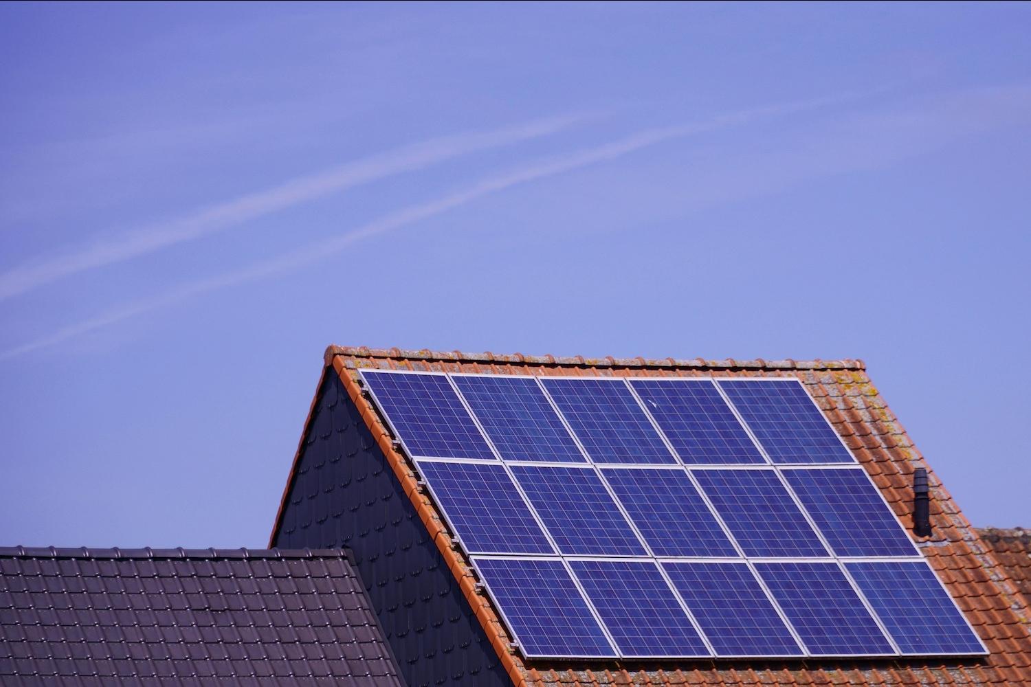 Solar panels on the roof of a home — Make It Real